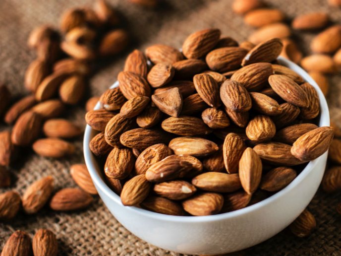 beneficios de comer almendras en la noche campo grande peru lima y provincias