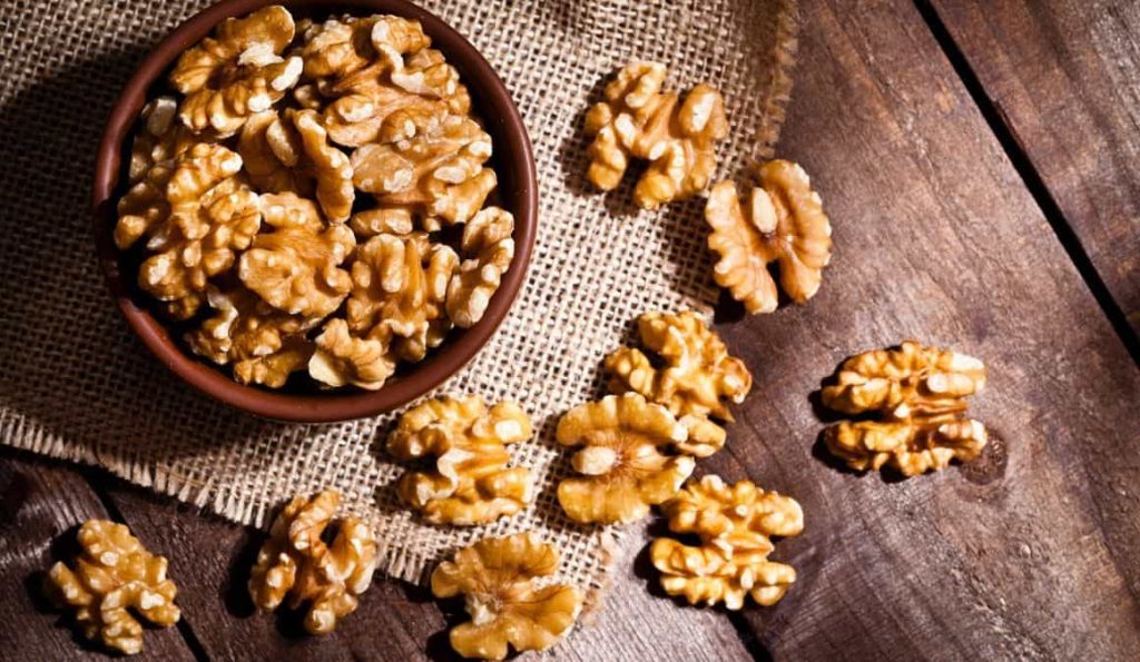 pastel de platano y nuez