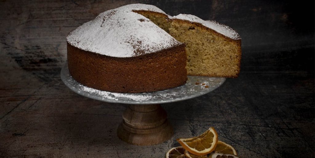 Bizcocho de naranja y nueces min