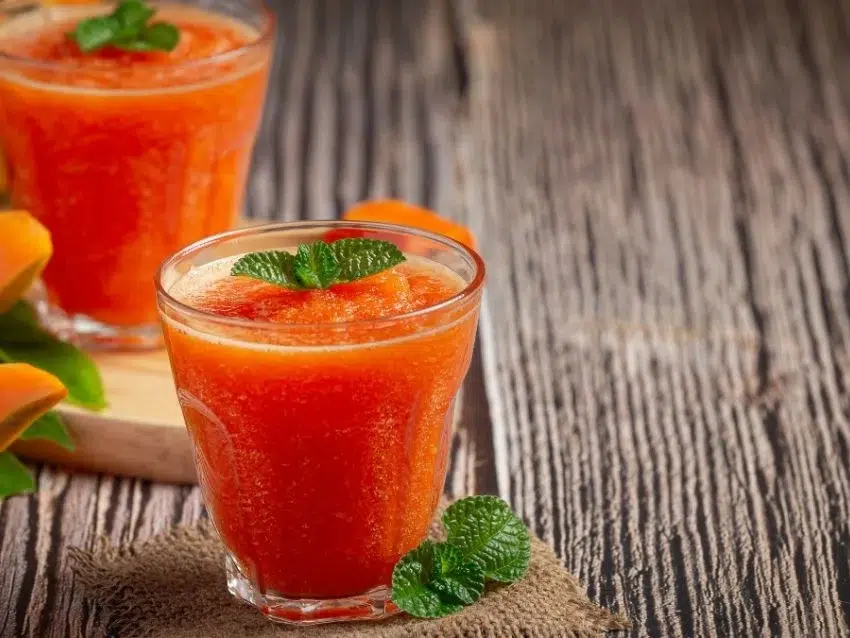 jugo de aguaymanto con papaya