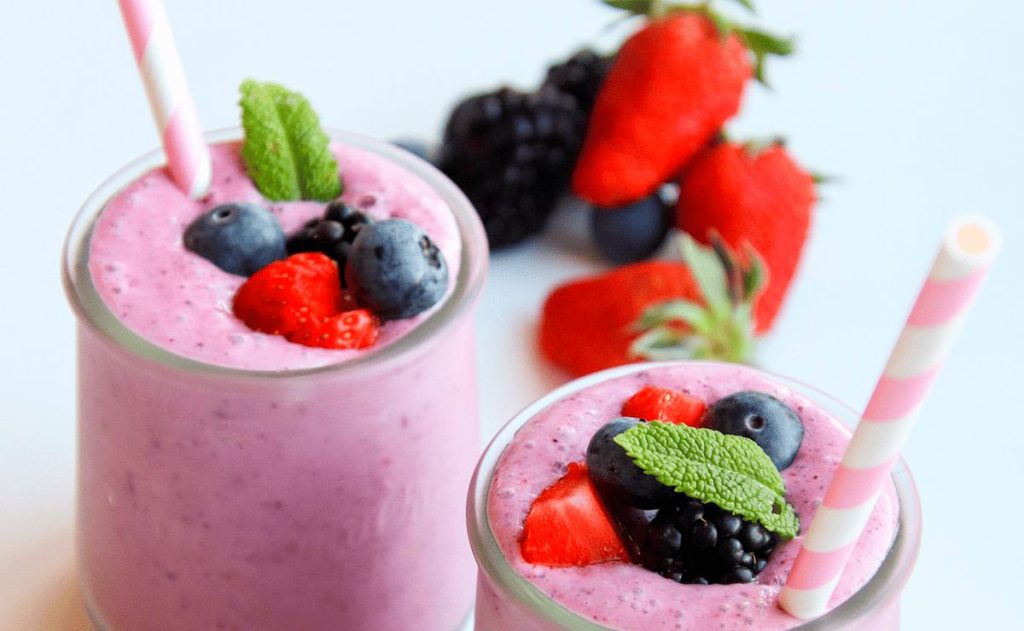 jugo de fresas con arandanos 3 compressed