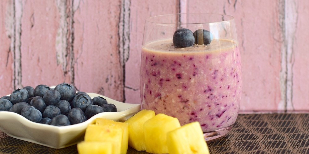 jugo de pina y arandanos 2