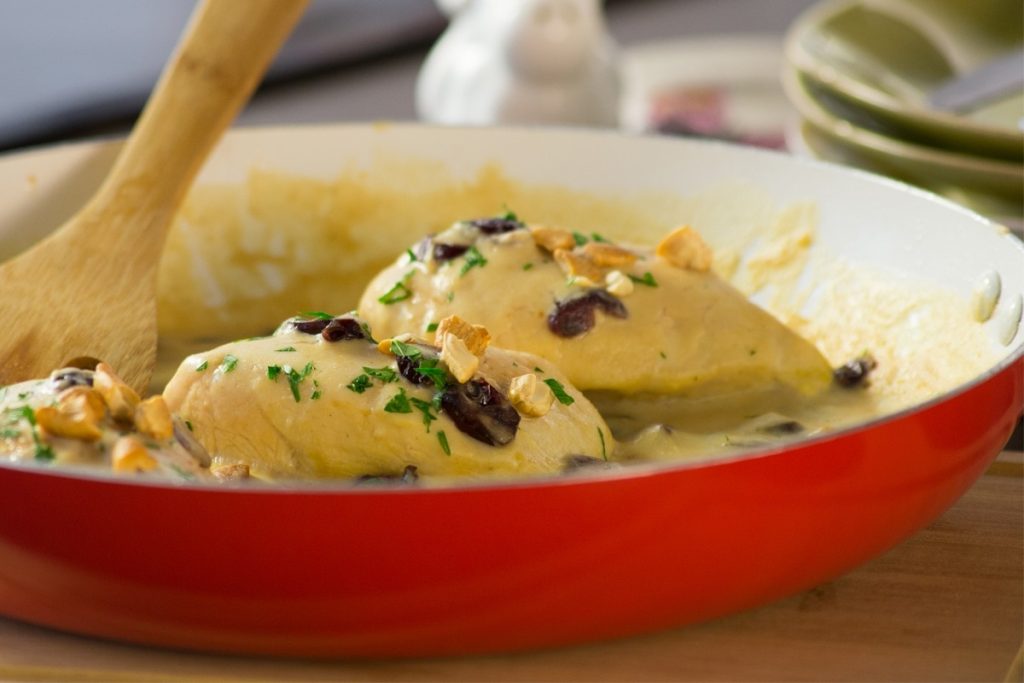 pollo en salsa de nuez y arandanos campo grande peru lima y provincias