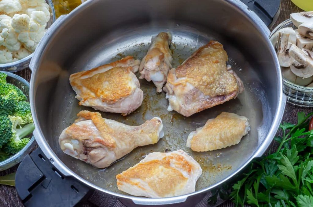 pollo en salsa de nuez y arandanos 2