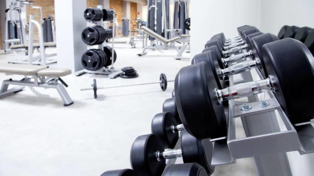 como nombrar gimnasio