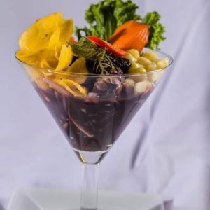 copas de ceviche de conchas negras